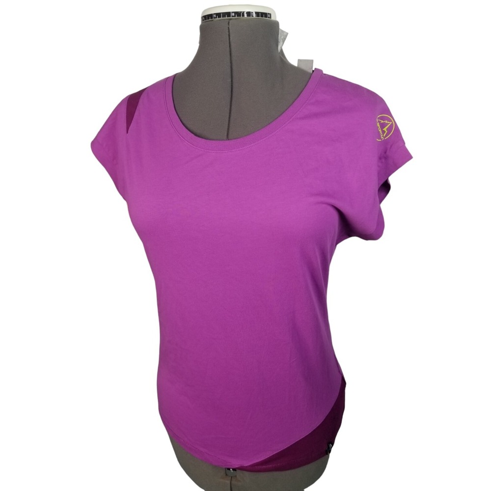 La Sportiva athletic Purple Women's Shirt Size Large, pit to pit 19 in NEW